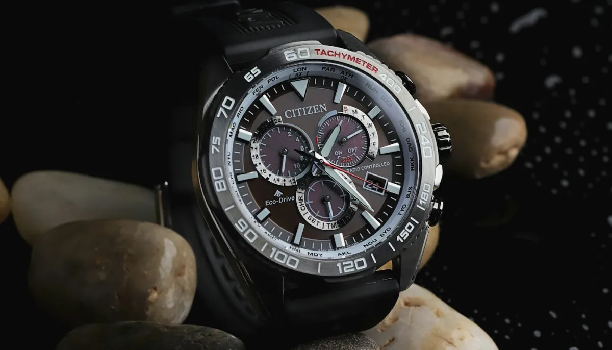Luxury chronograph watch